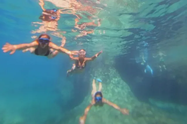 Sazan Island 360°: snorkelling, caves and the Karaburun coast