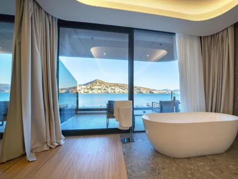 Bathroom at the AlYACHT Premium Hotel in Saranda