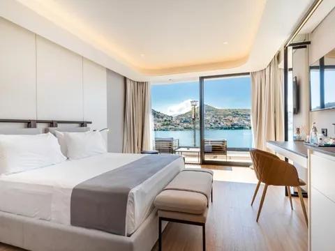 Sea-view room at the AlYACHT Premium Hotel in Saranda