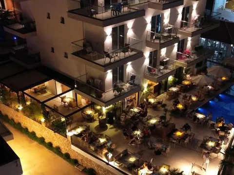 Exterior of Avenue Hotel in Ksamil