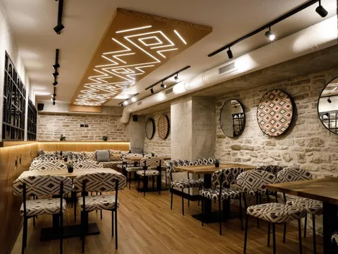 Restaurant de l'Hotel Kalemi 2 à Gjirokastër