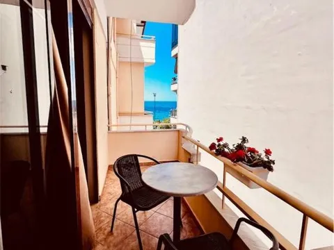Balkon mit Aussicht im Hotel Lungomare in Vlora