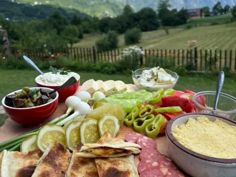 Colazione alla Molla Guest House a Theth