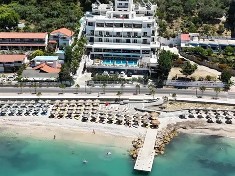 Strand beim Hotel Picasso in Vlora
