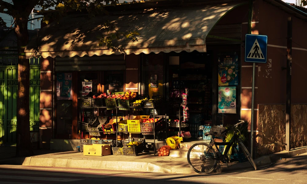 Pazari i Ri, el bazar nuevo de Tirana